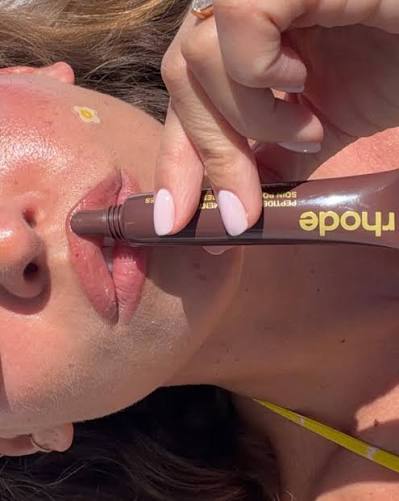 Rhode Peptide Lip Treatment Caramelised Bananna