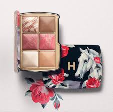 **EXTRA HOT PRICE**  Hourglass Limited Edition Horse Pallette