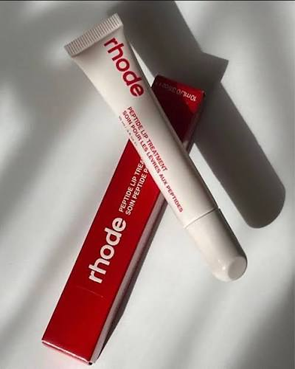 Rhode Peptide Lip Treatment Caramelised Strawberry Glaze