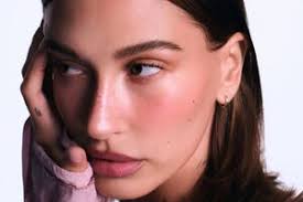 Rhode Peptide Lip Treatment Pretzel